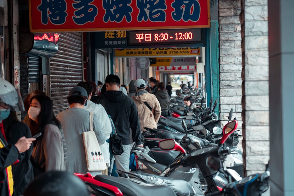 shanghai beijing street food queue