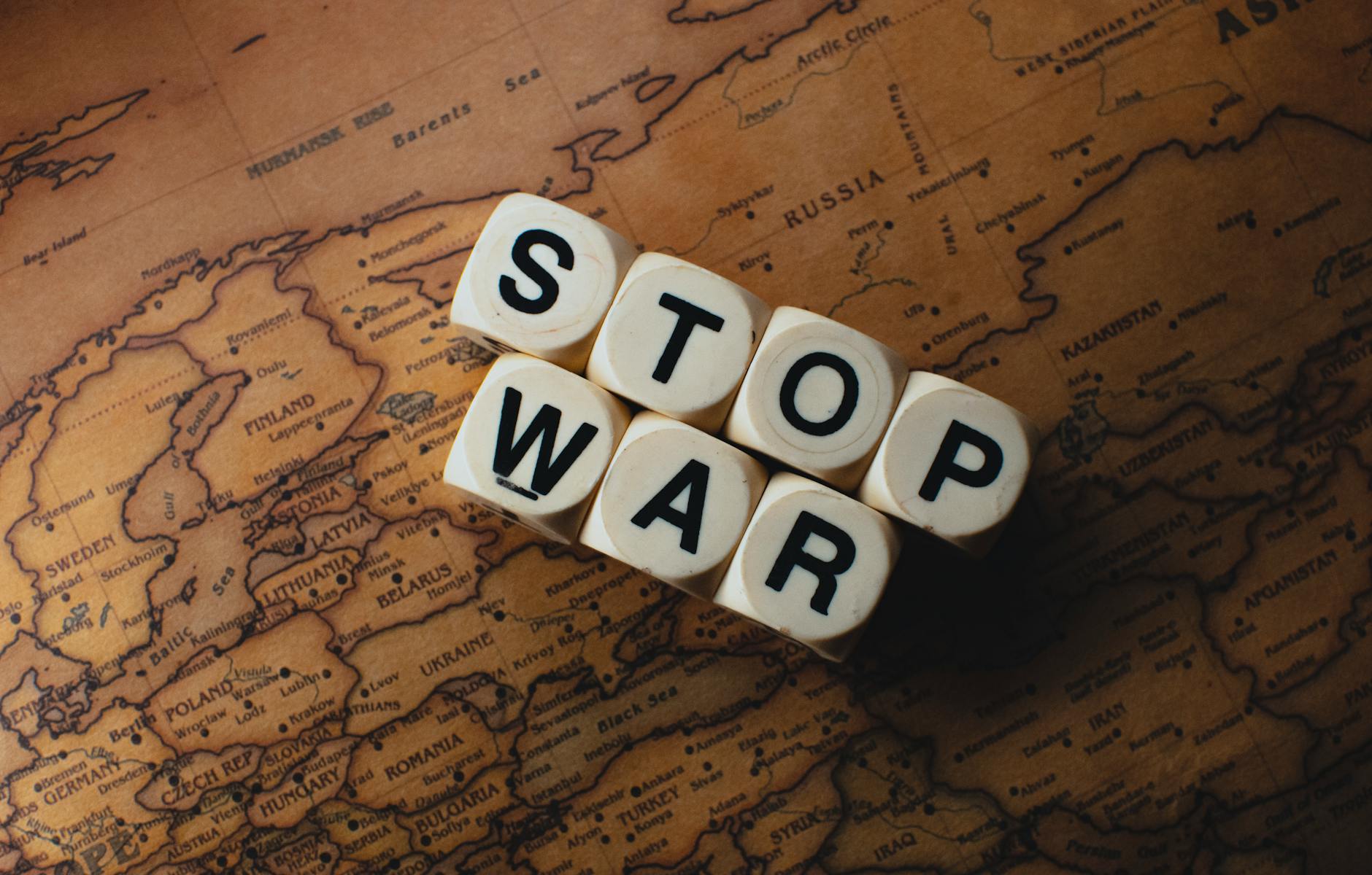 diplomacy negotiations geopolitical strategy