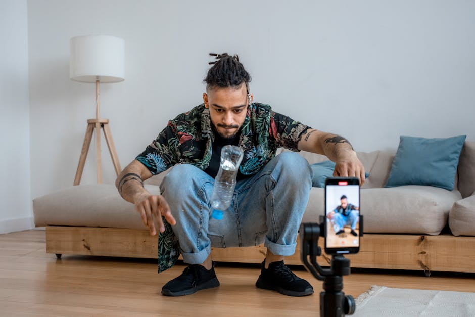 social media food viral content creator smartphone